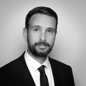 Portrait_Florian_Schaefer​_300x300_V01