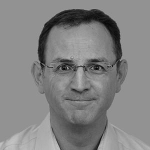 Portrait_UEC_S4_Webinar_Sprechstunde_Ulrich_Jung_300x300_250813
