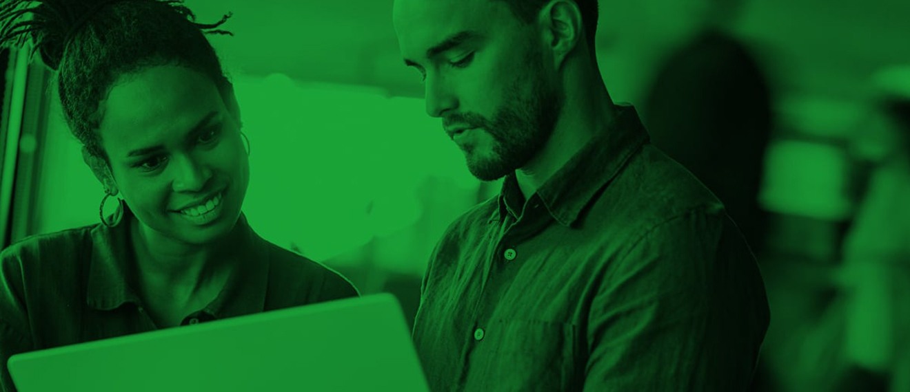 260610_Downloads_SuccessStory_FeatureImage_26_N000_nVision_08_KW14_Wo-Fehler-geboren-werden_Blog_GREEN_1320x570