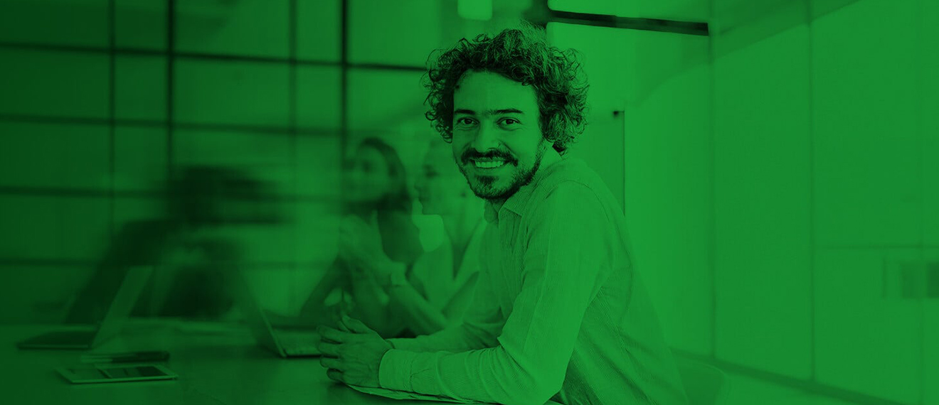 260610_Downloads_SuccessStory_FeatureImage_Services_Header_DE_Services_Data_Quality_Management_GREEN_1320x570