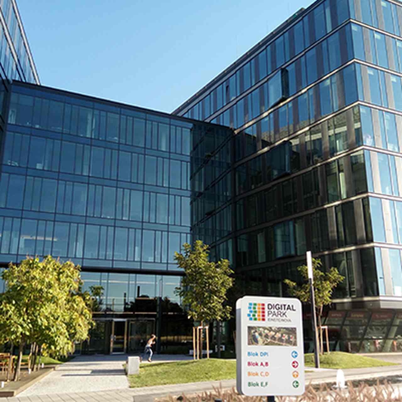 Slowakei_Office_Building_400x400